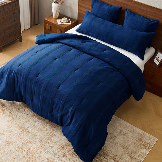 Regency Heights Pucker 4pcs Comforter set