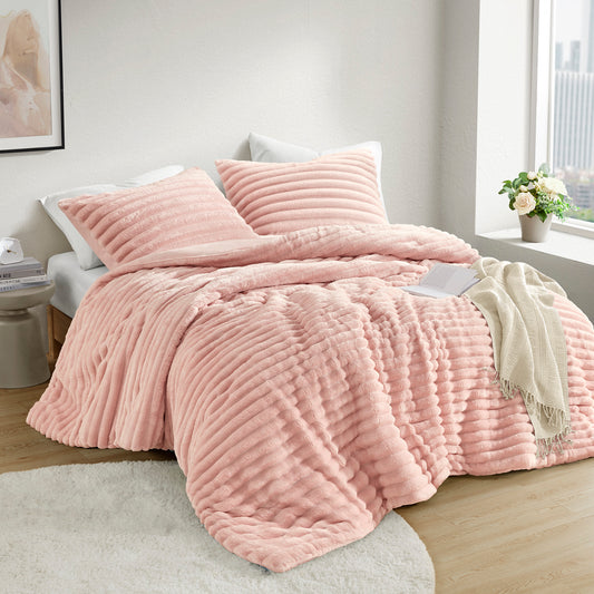 Avril Fluffy Ribbed Plush Comforter Set