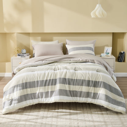 Regency Heights Blake Comforter Set