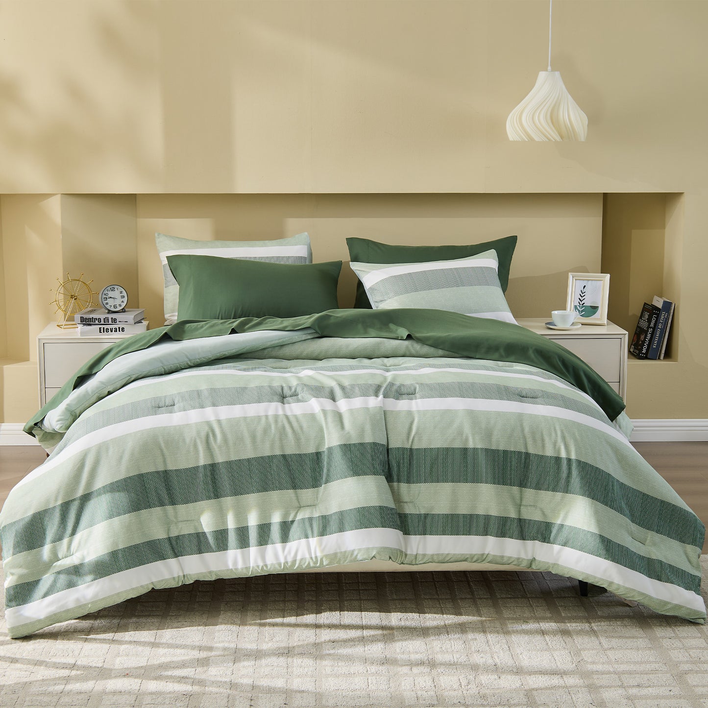 Regency Heights Blake Comforter Set