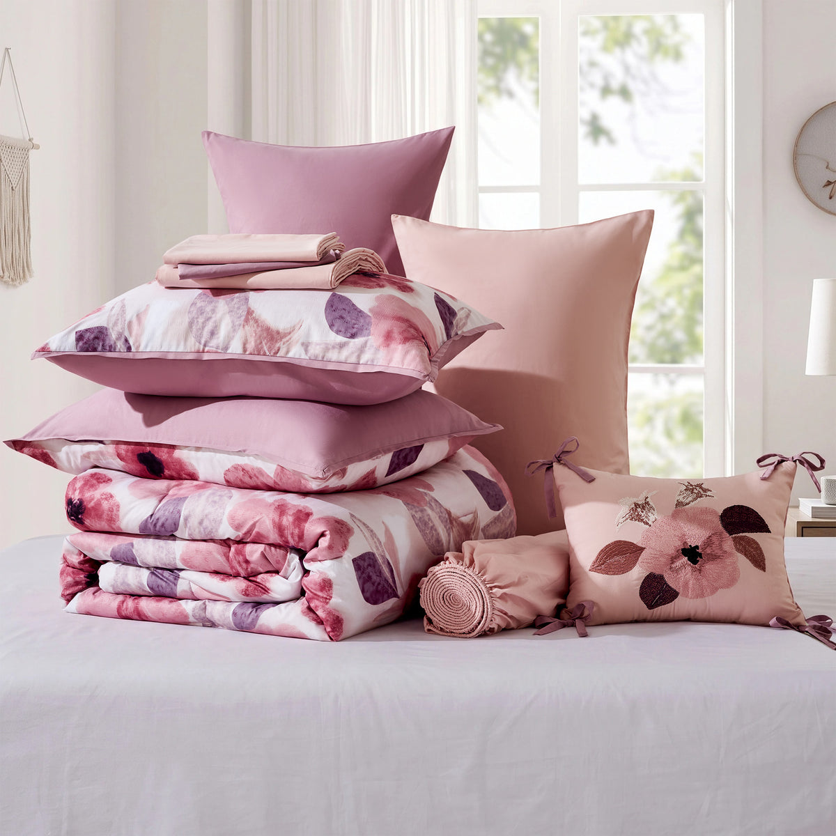 Tatum Comforter set