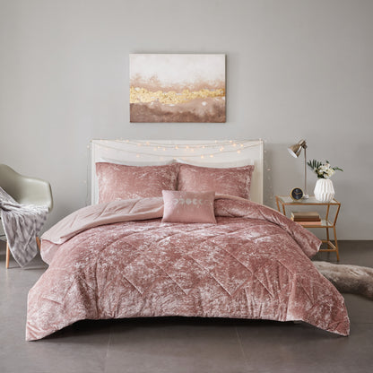 Regency Heights Felicia Comforter Set