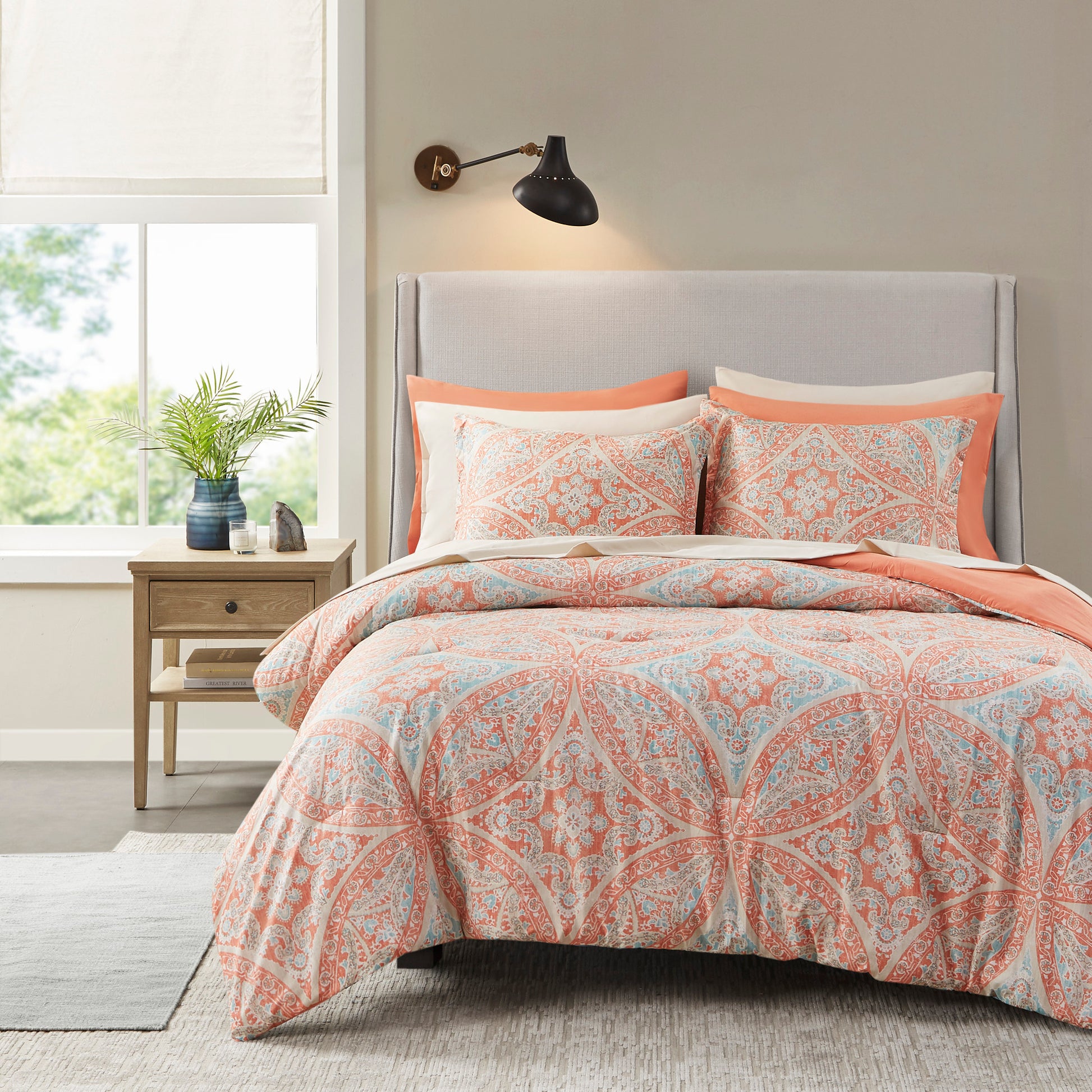Regency Heights Gloria Comforter Set