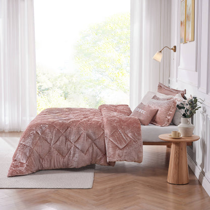Intelligent Design Velvet Duvet Cover Set with Throw Pillow
