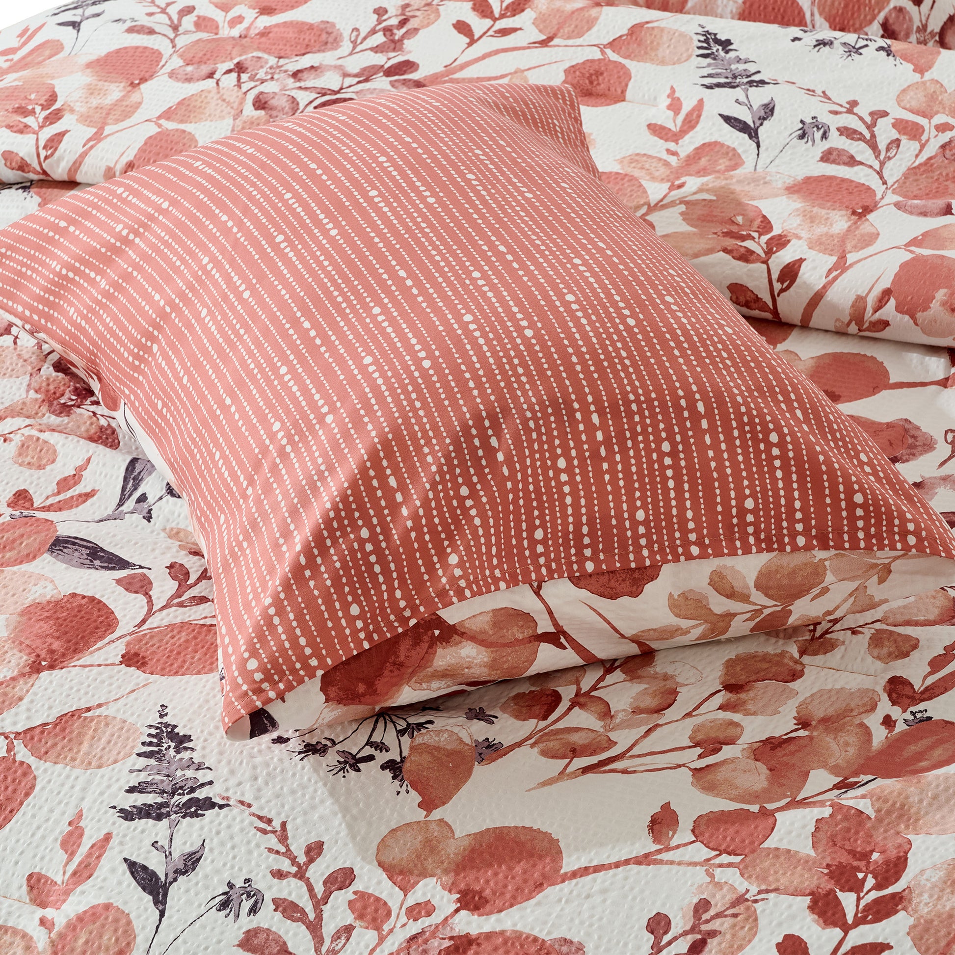 Regency Heights Gabrielle Reversible Floral Botanical Seersucker Comforter Set