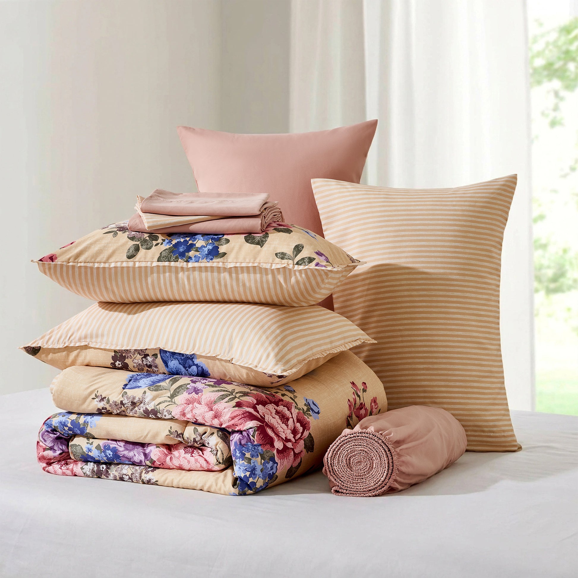 Regency Heights Rosemary Comforter set