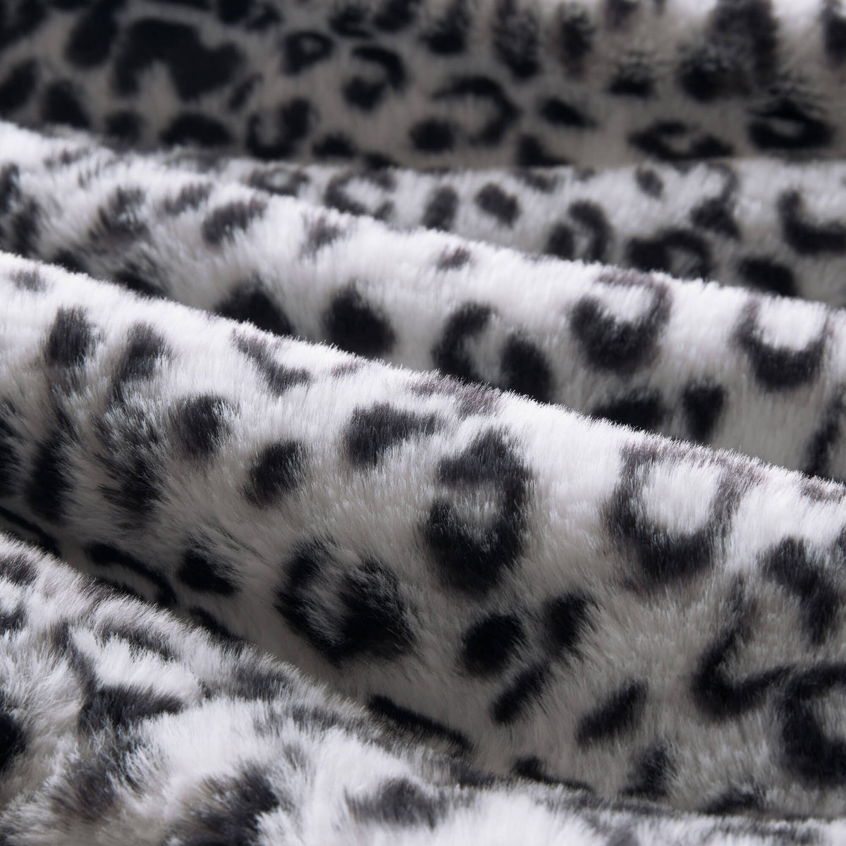 Beautyrest Heated Zuri Luxe Heated Throw