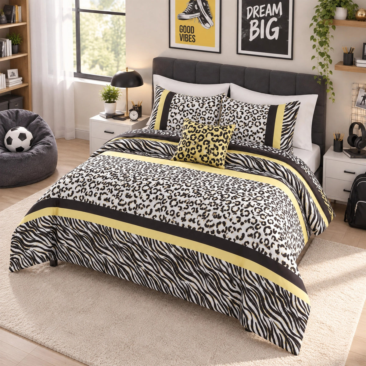 Regency Heights Sophie Comforter Set