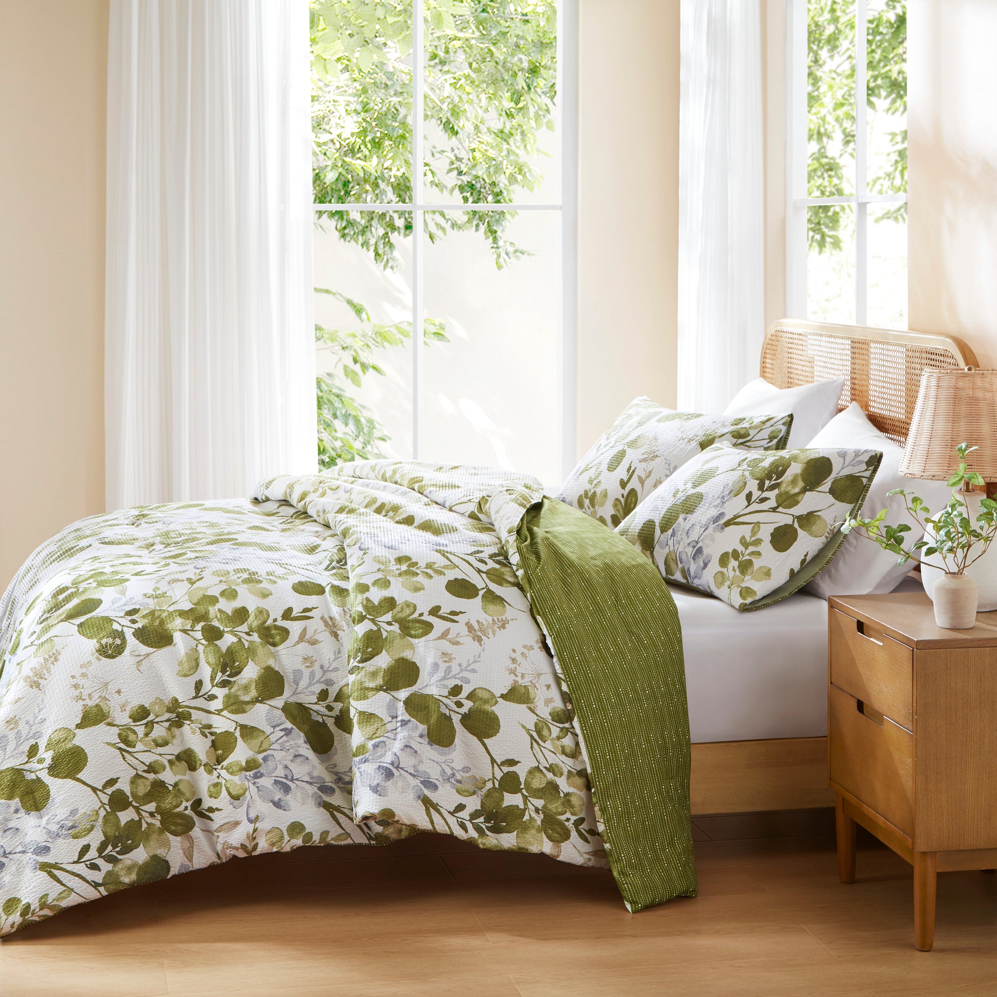 Regency Heights Gabby Comforter Mini Set