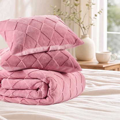 Regency Heights Monroe Jacquard Sherpa(Diamond) Comforter Mini Set
