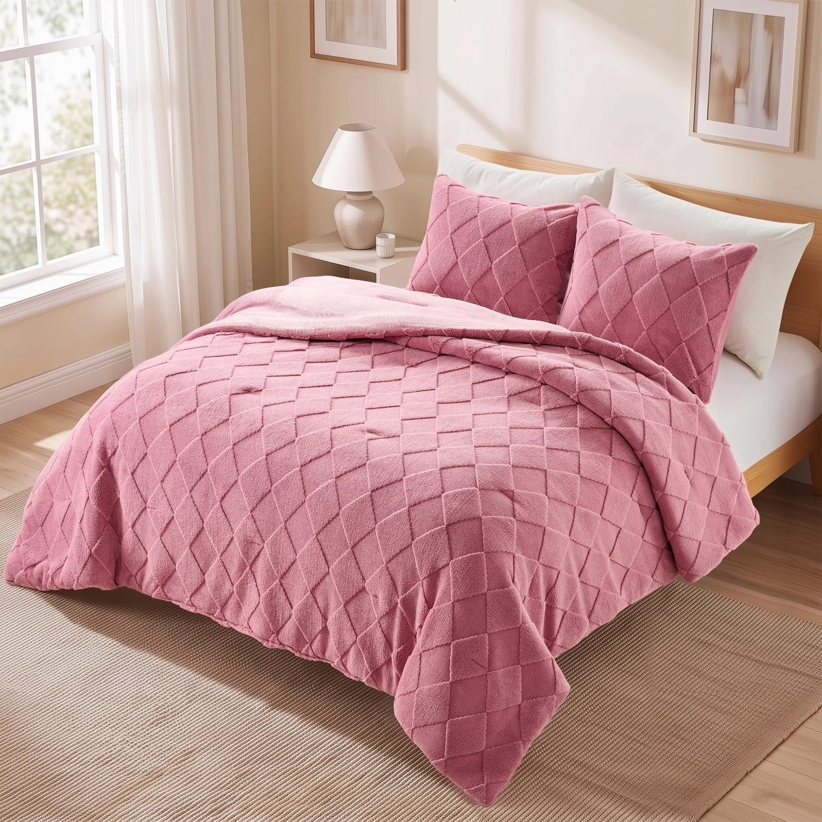 Regency Heights Monroe Jacquard Sherpa(Diamond) Comforter Mini Set