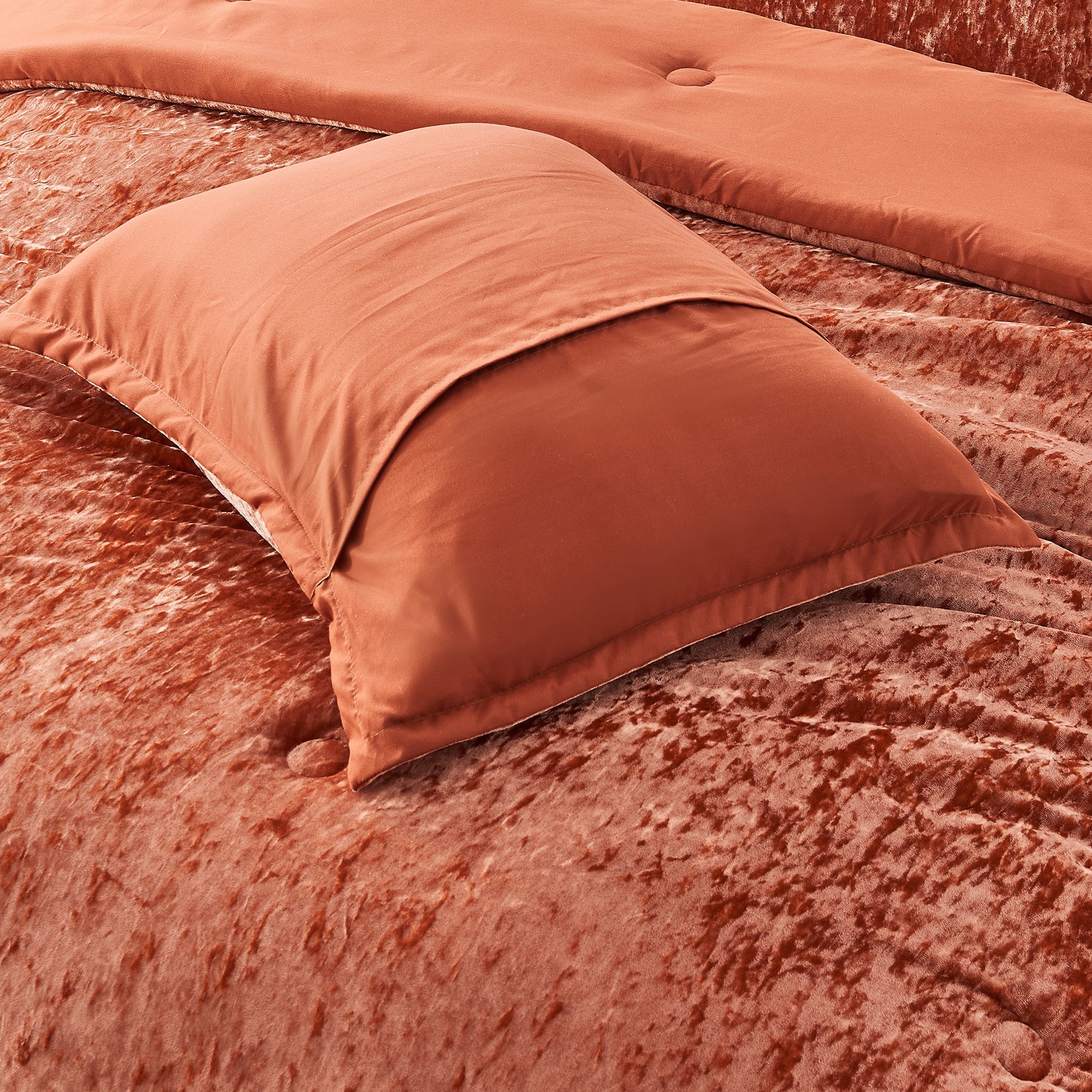 Regency Heights Juliana Velvet Comforter Set