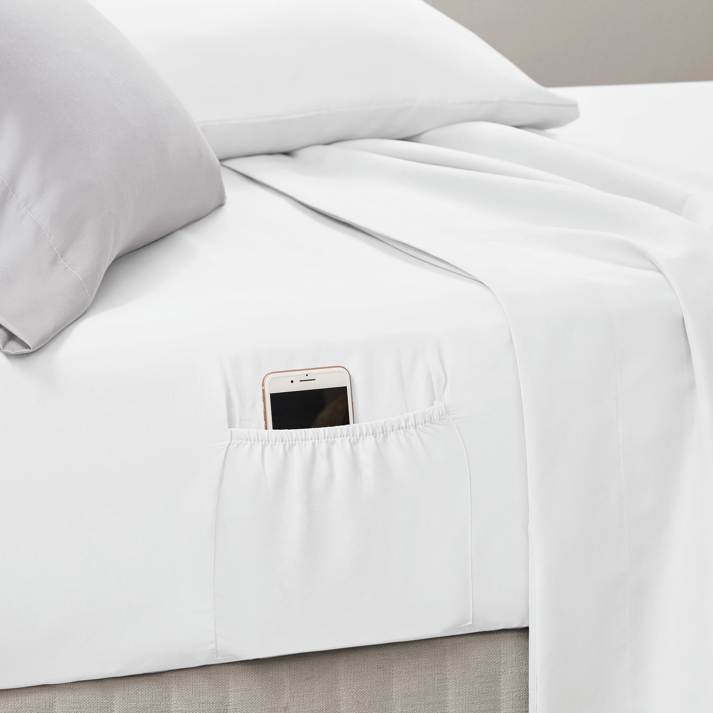 Regency Heights Alexis Comforter Set