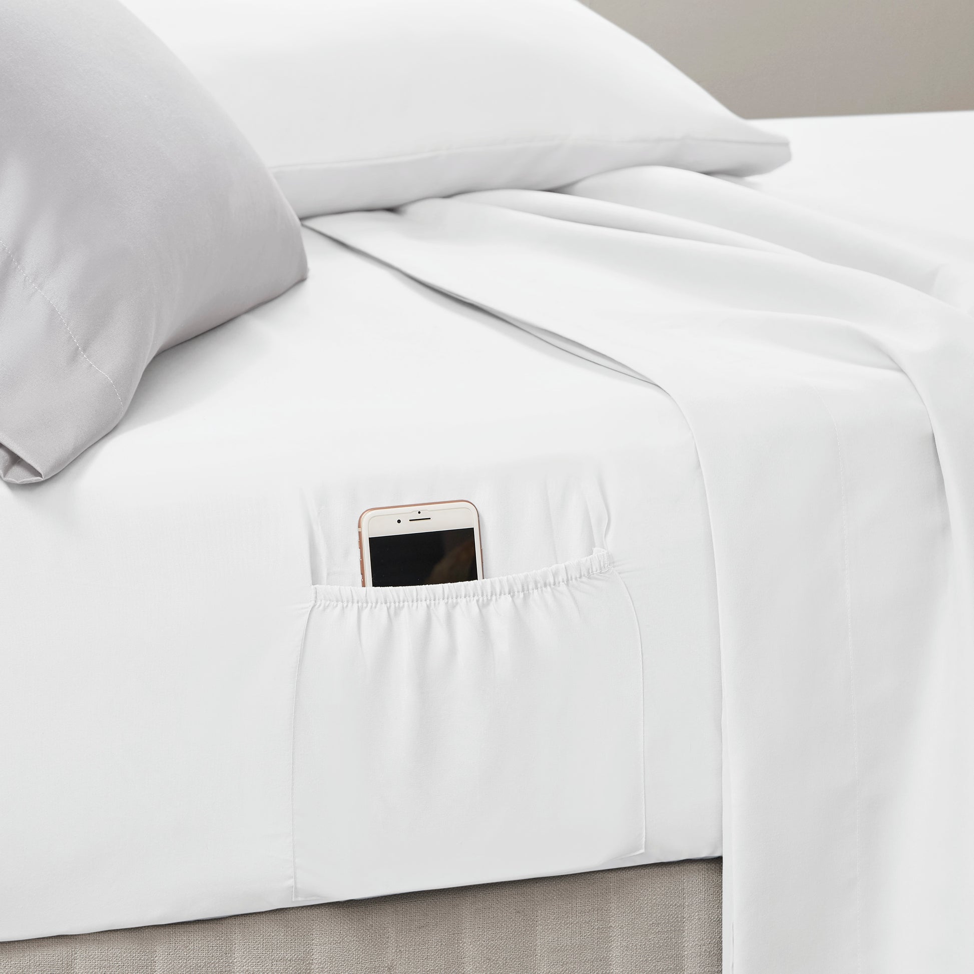 Regency Heights Alexis Comforter Set