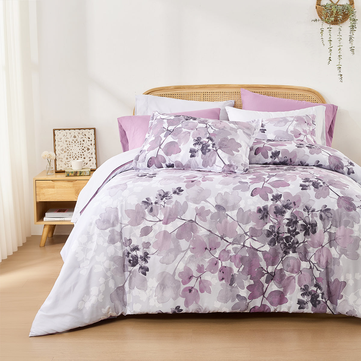 Regency Heights Alexis 9pcs Comforter Set