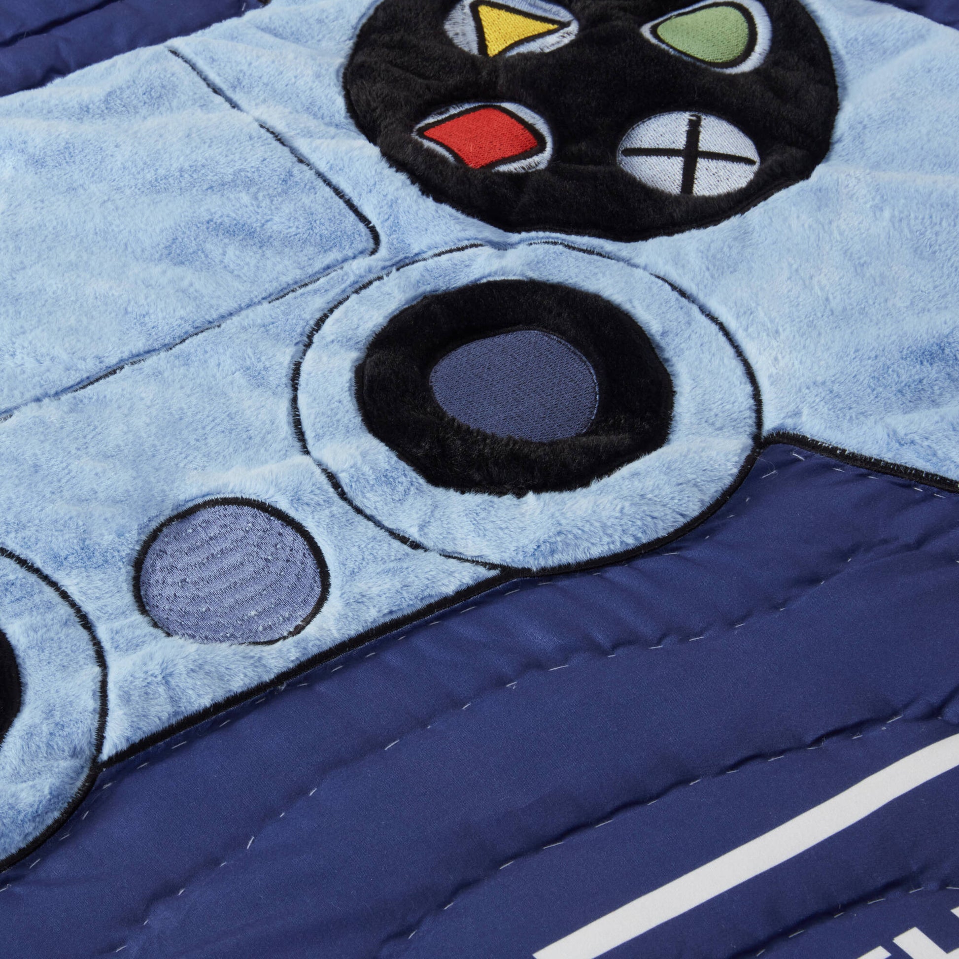 Intelligent Design Kids Game 5PCS Quilt Set