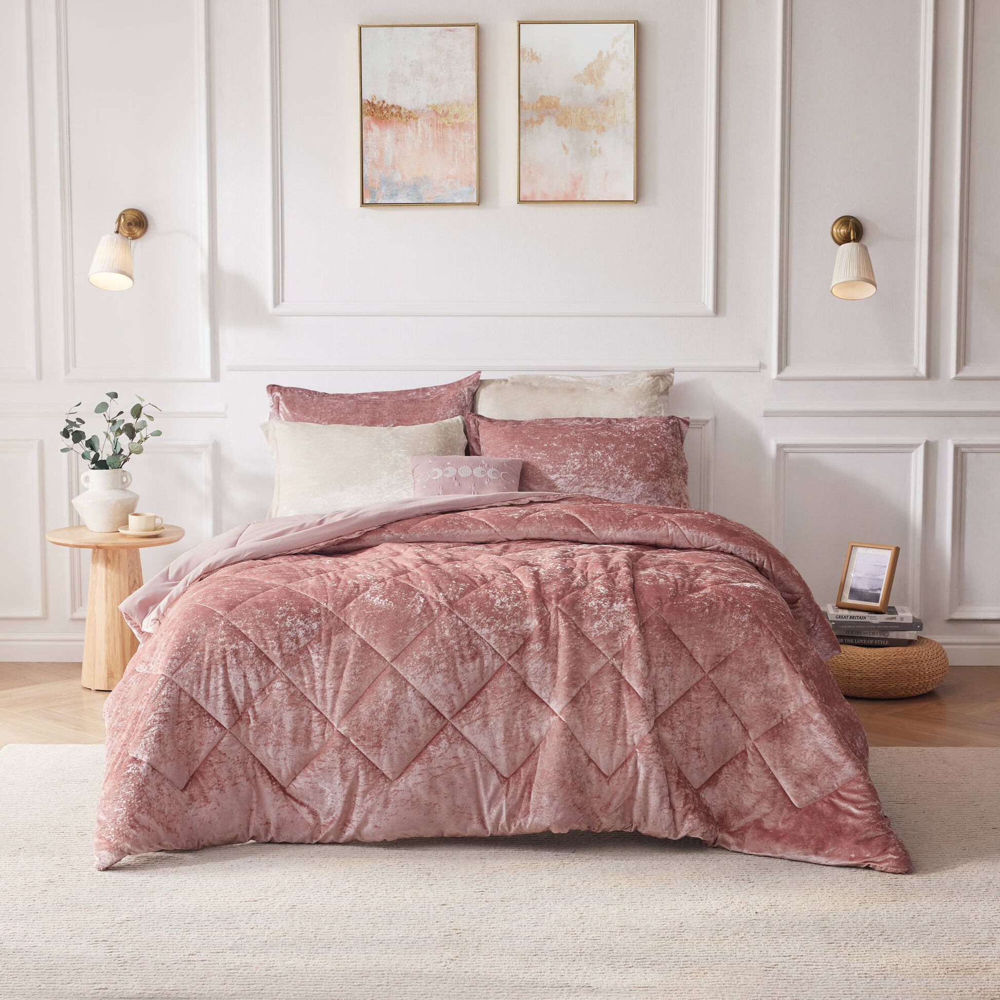 Intelligent Design Velvet Duvet Cover Set with Throw Pillow