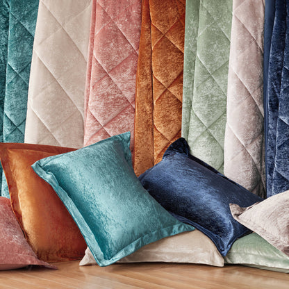Regency Heights Felicia Comforter Set