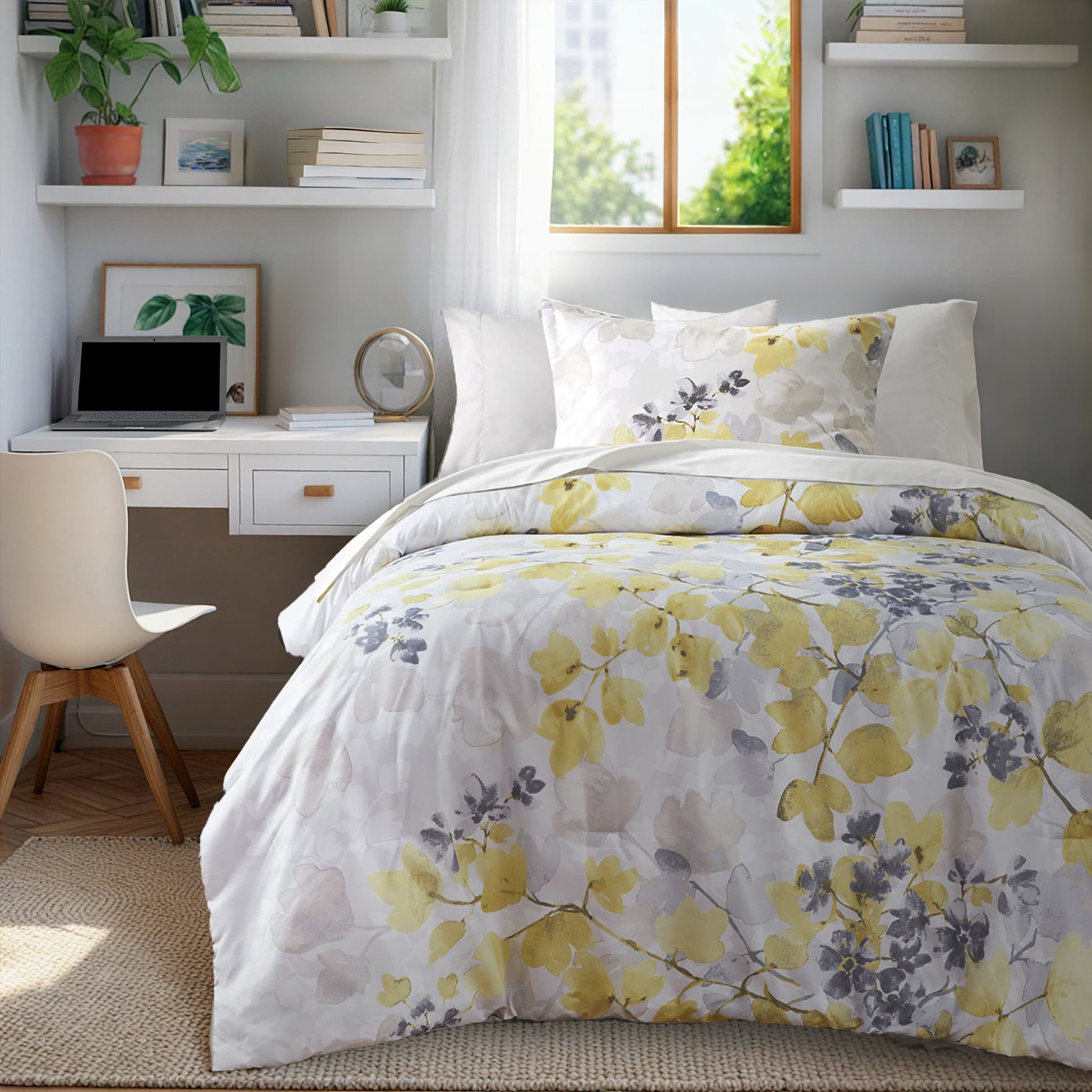 Regency Heights Alexis Comforter Set