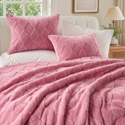 Regency Heights Monroe Jacquard Sherpa(Diamond) Comforter Mini Set