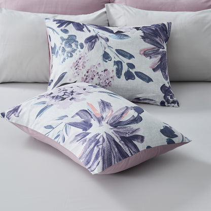 Regency Heights Moran Comforter set