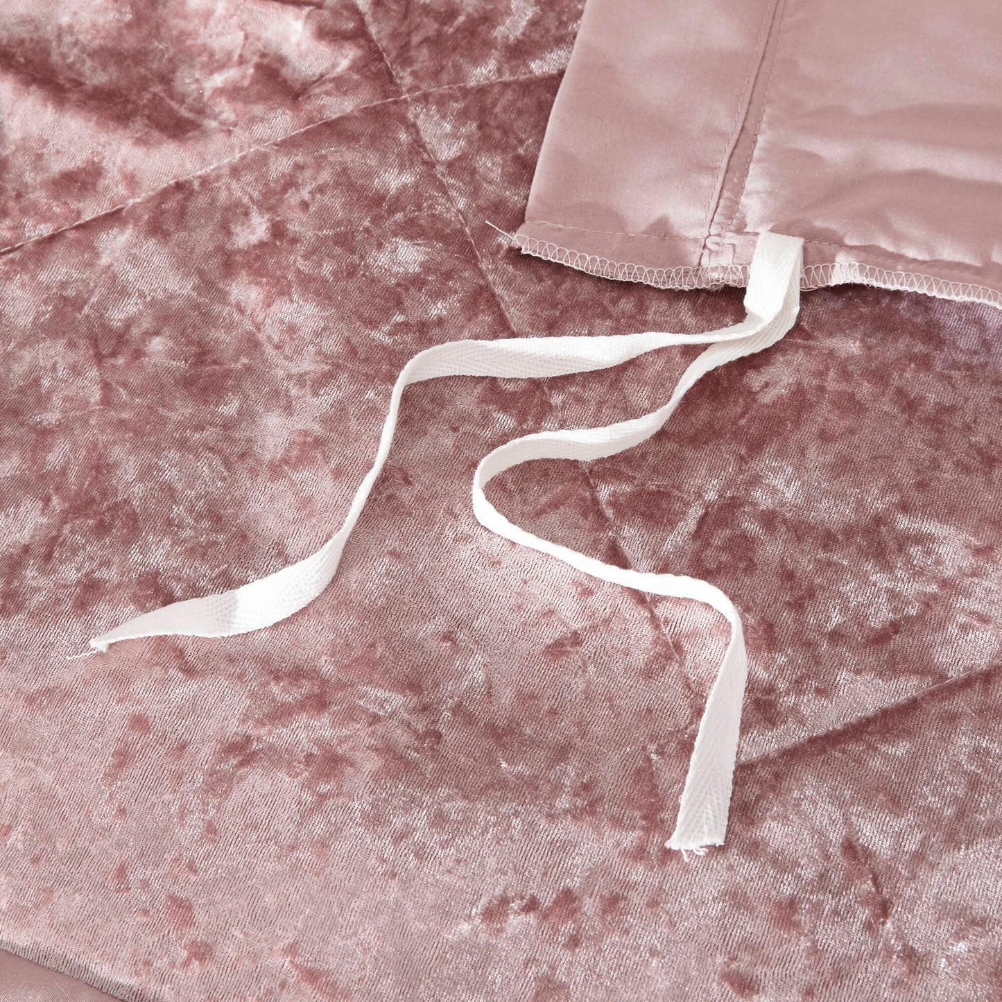 Regency Heights Felicia Comforter Set