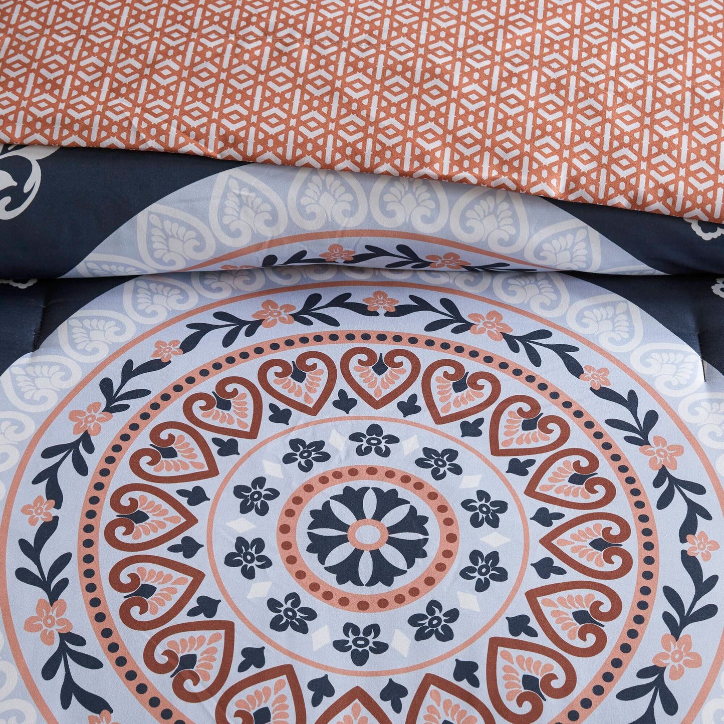 Regency Heights Loretta Comforter Set