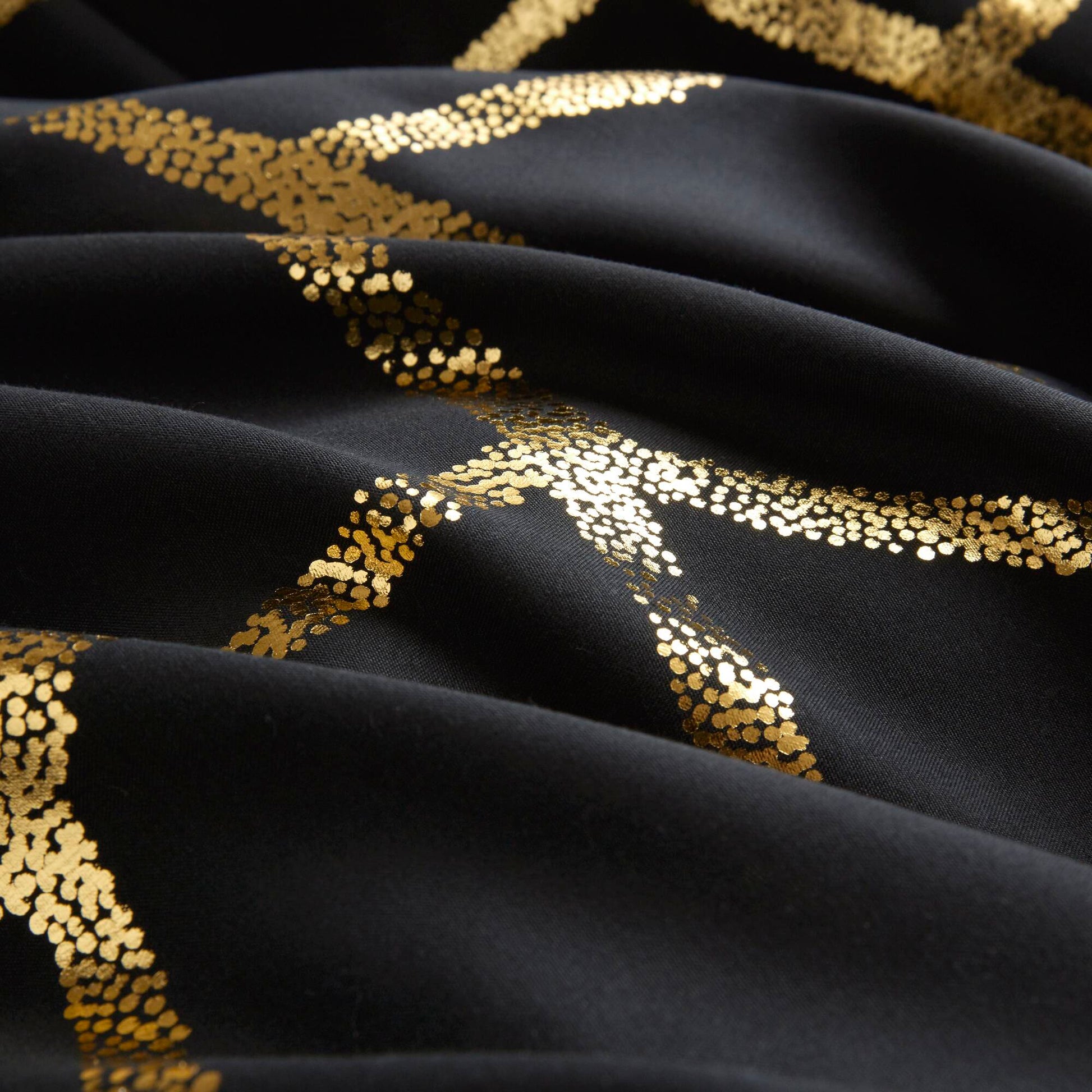 Regency Heights Raina Metallic Printed 3 Comforter Set