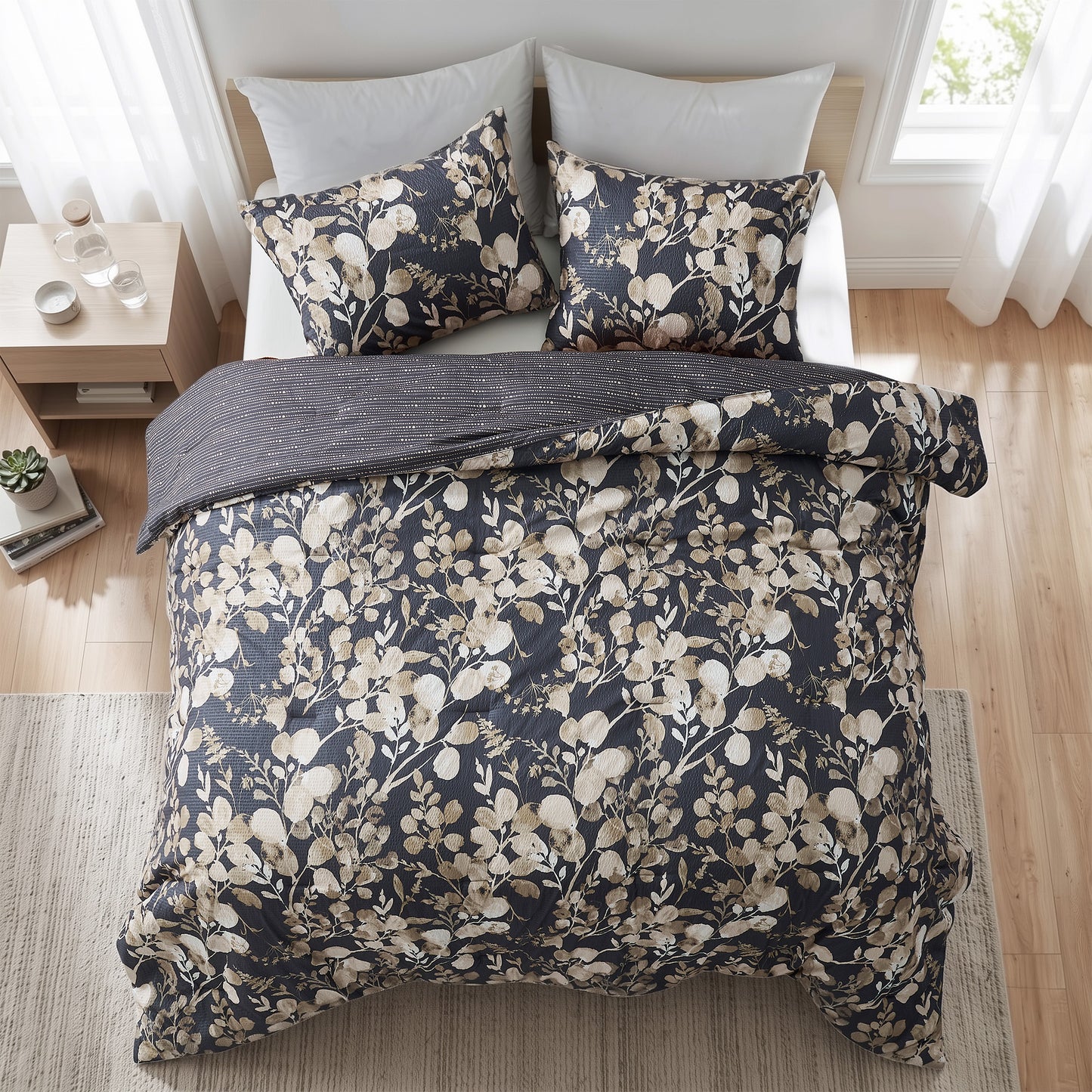 Regency Heights Gabrielle Reversible Floral Botanical Seersucker Comforter Set