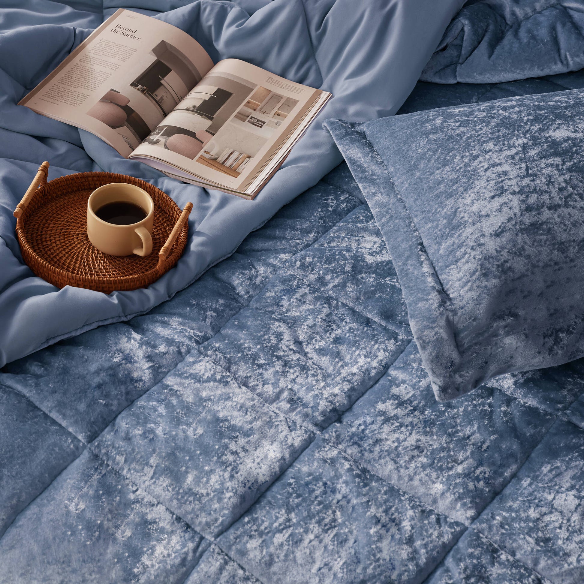 Intelligent Design Velvet Duvet Cover Set with Throw Pillow