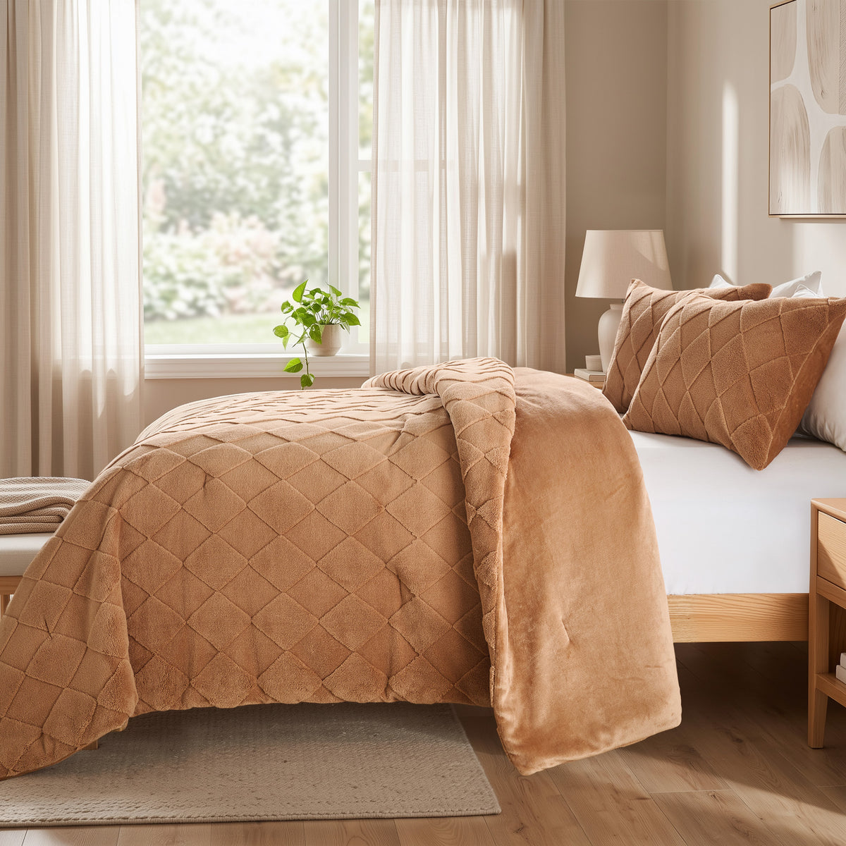 Regency Heights Monroe Jacquard Sherpa(Diamond) Comforter Mini Set