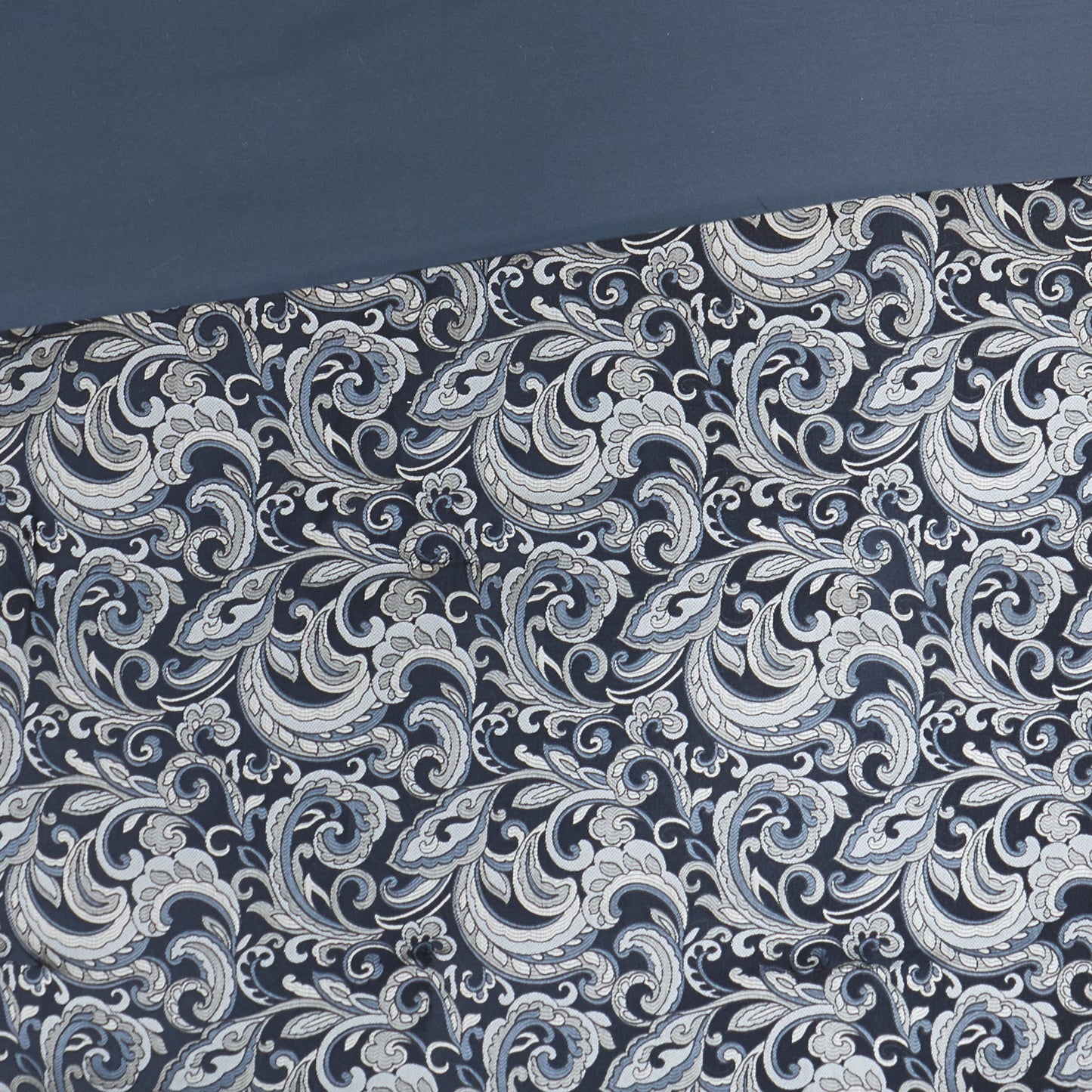 Regency Heights Brystol 8pcs Comforter Set