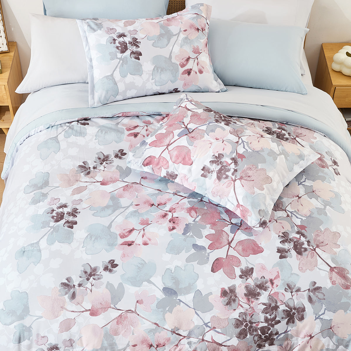 Regency Heights Alexis 6pcs Comforter Set