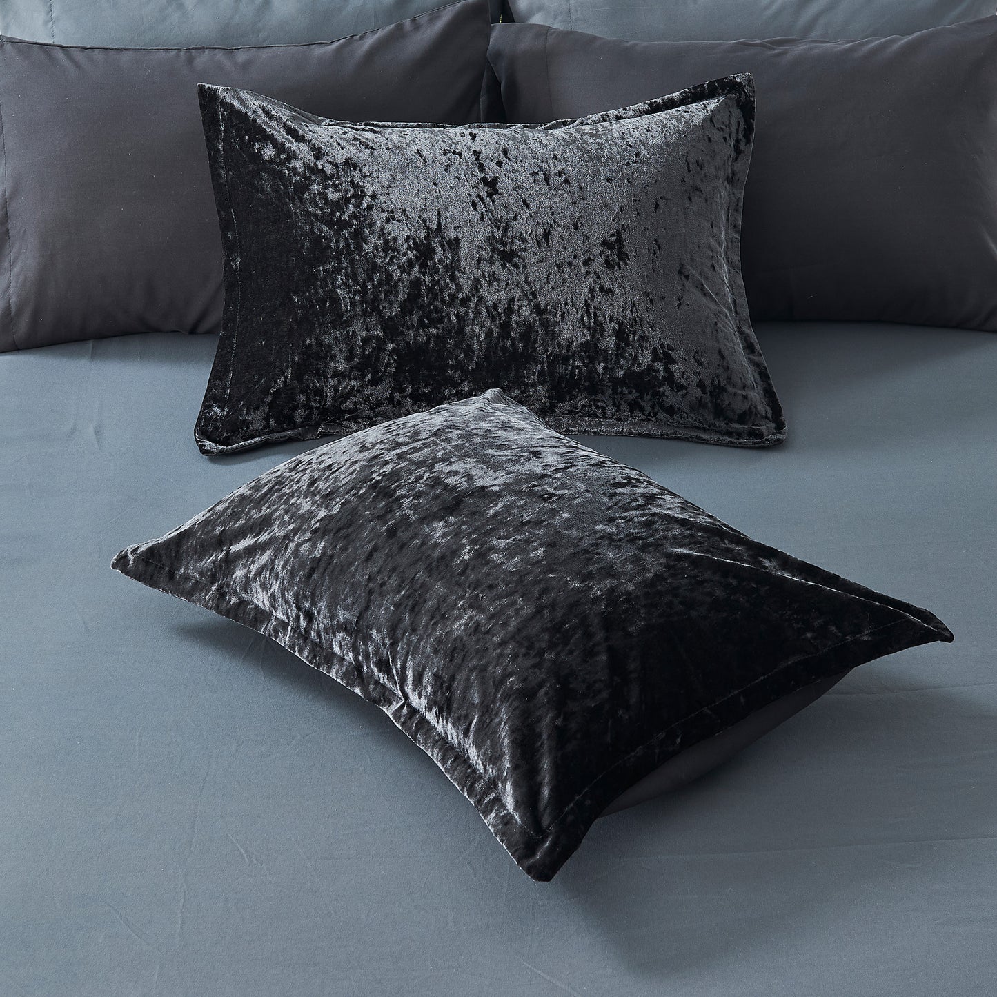 Regency Heights Juliana Comforter Set