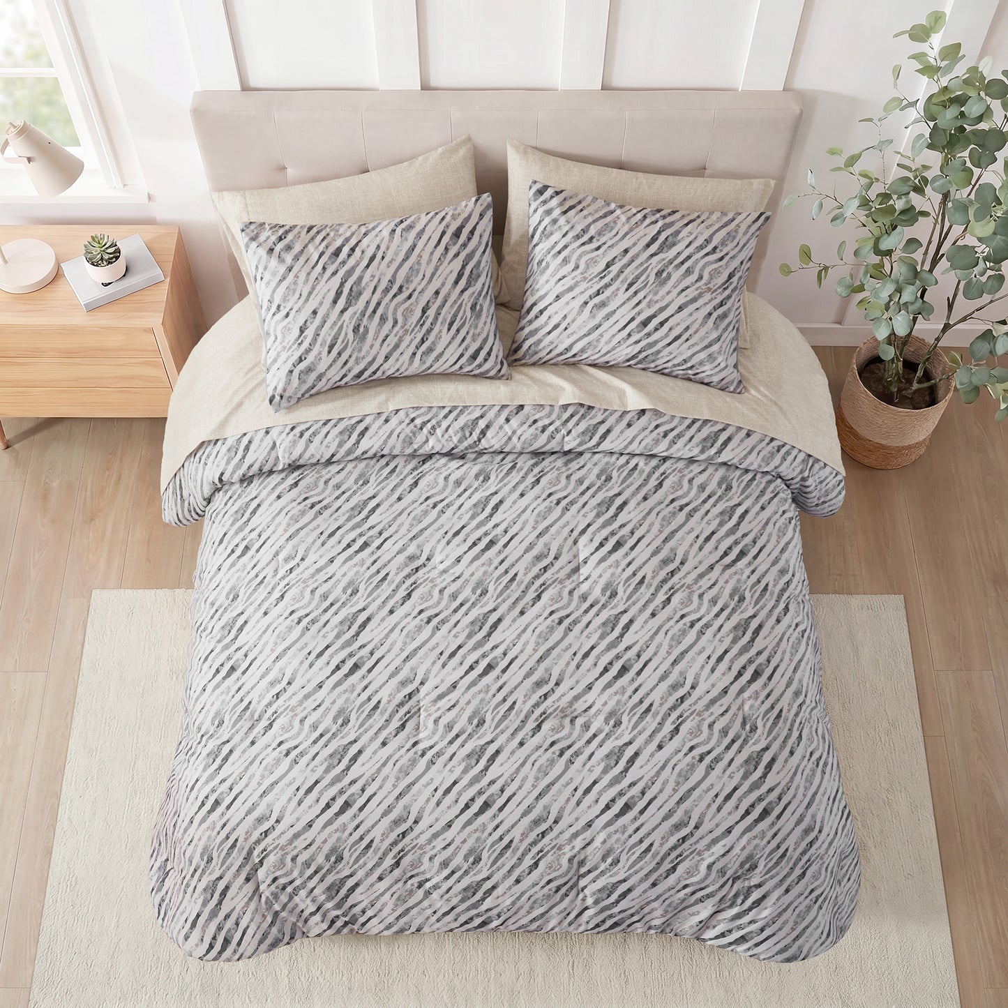 Madison Park Essentials Nixon 5 Pieces Comforter Set with Sheet Set