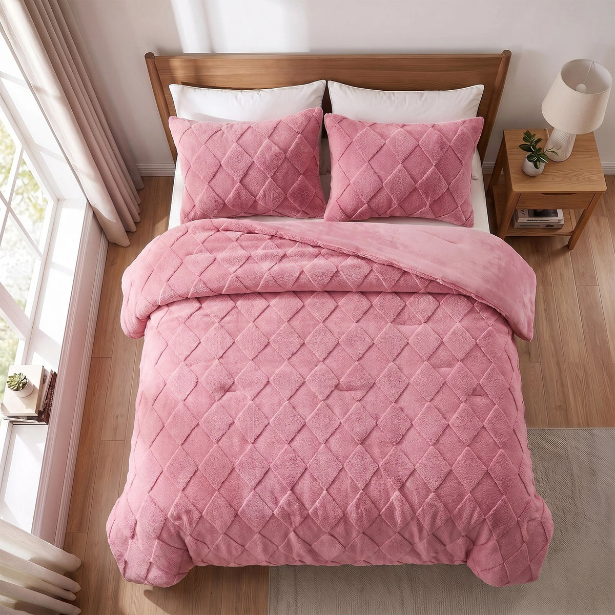 Regency Heights Monroe Jacquard Sherpa(Diamond) Comforter Mini Set