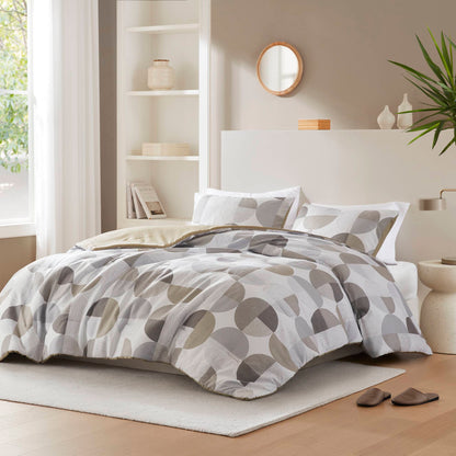 Regency Heights Callahan Comforter Set