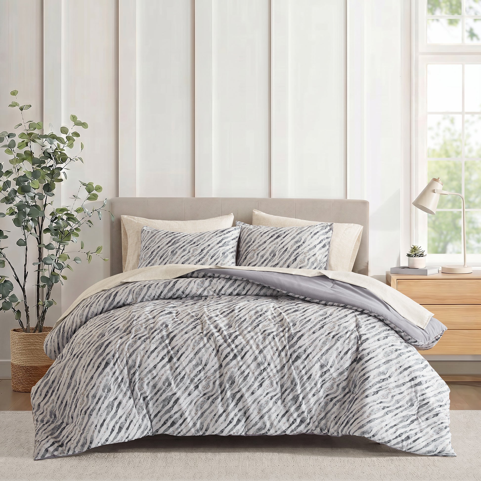Madison Park Essentials Nixon 5 Pieces Comforter Set with Sheet Set