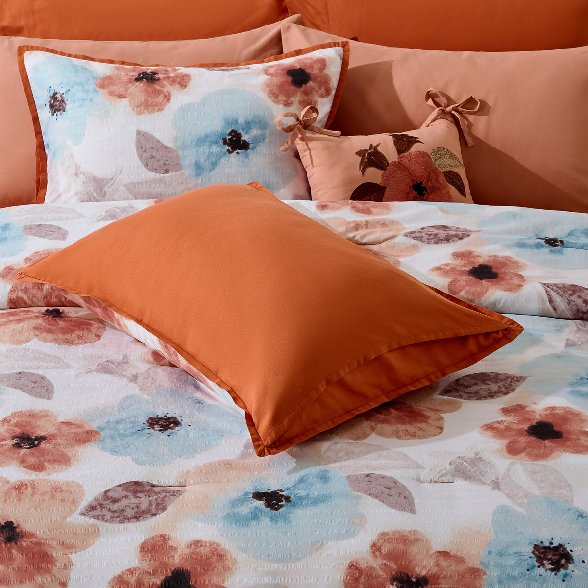 Tatum Comforter set