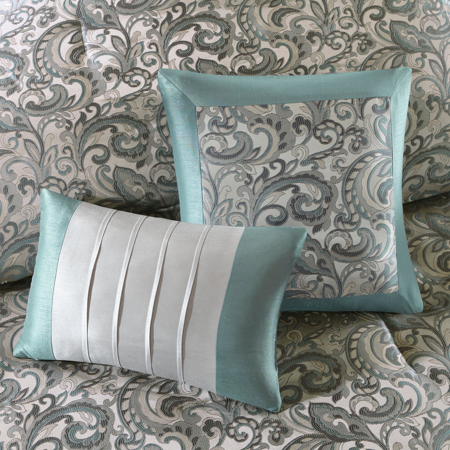 Bryson 8pcs Comforter Set