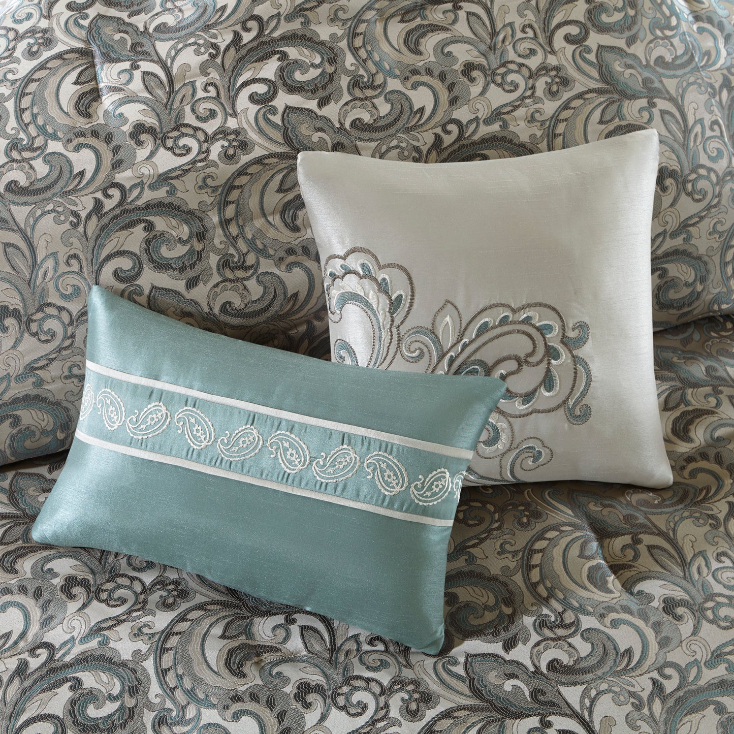 Bryson 8pcs Comforter Set