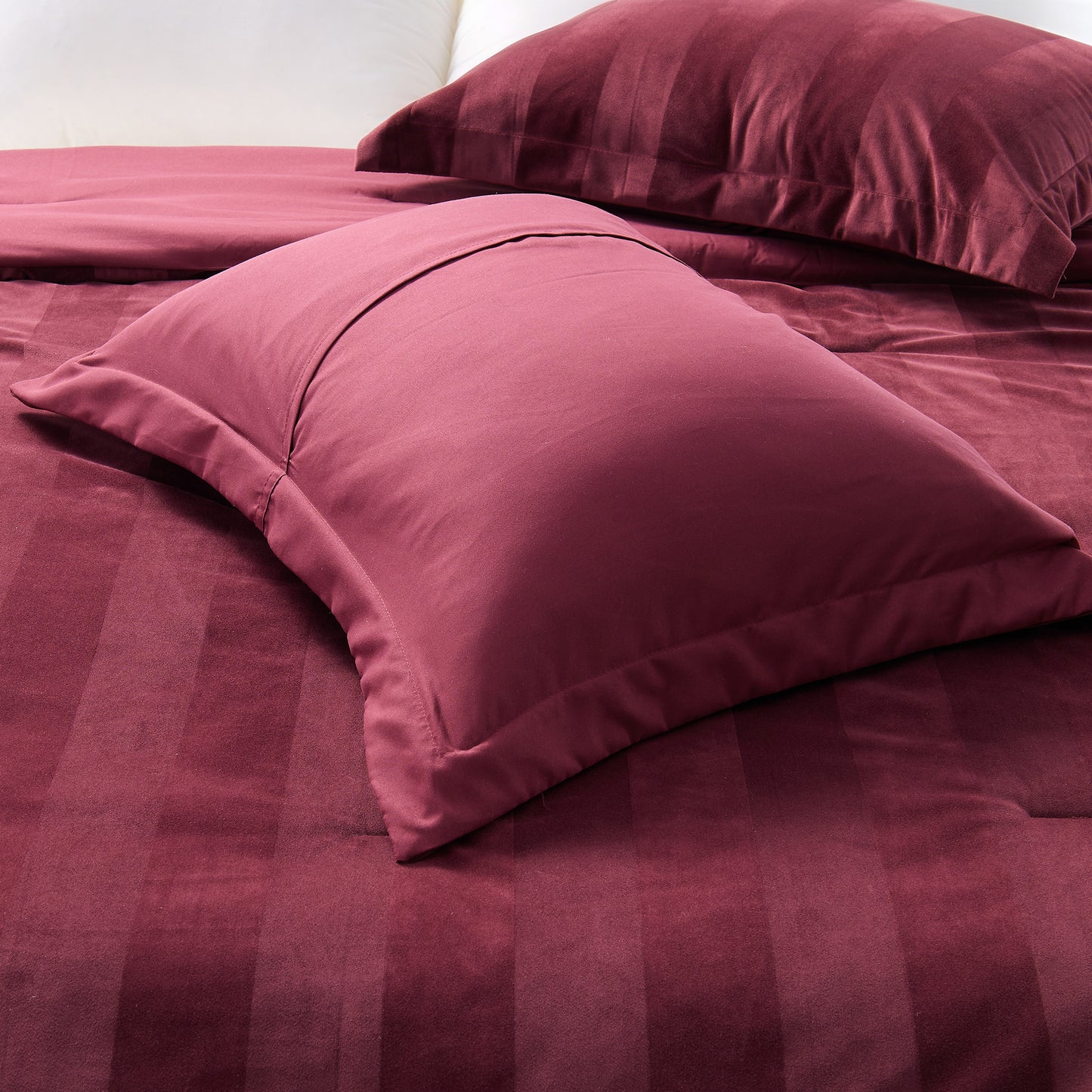 Geneva Comforter Set