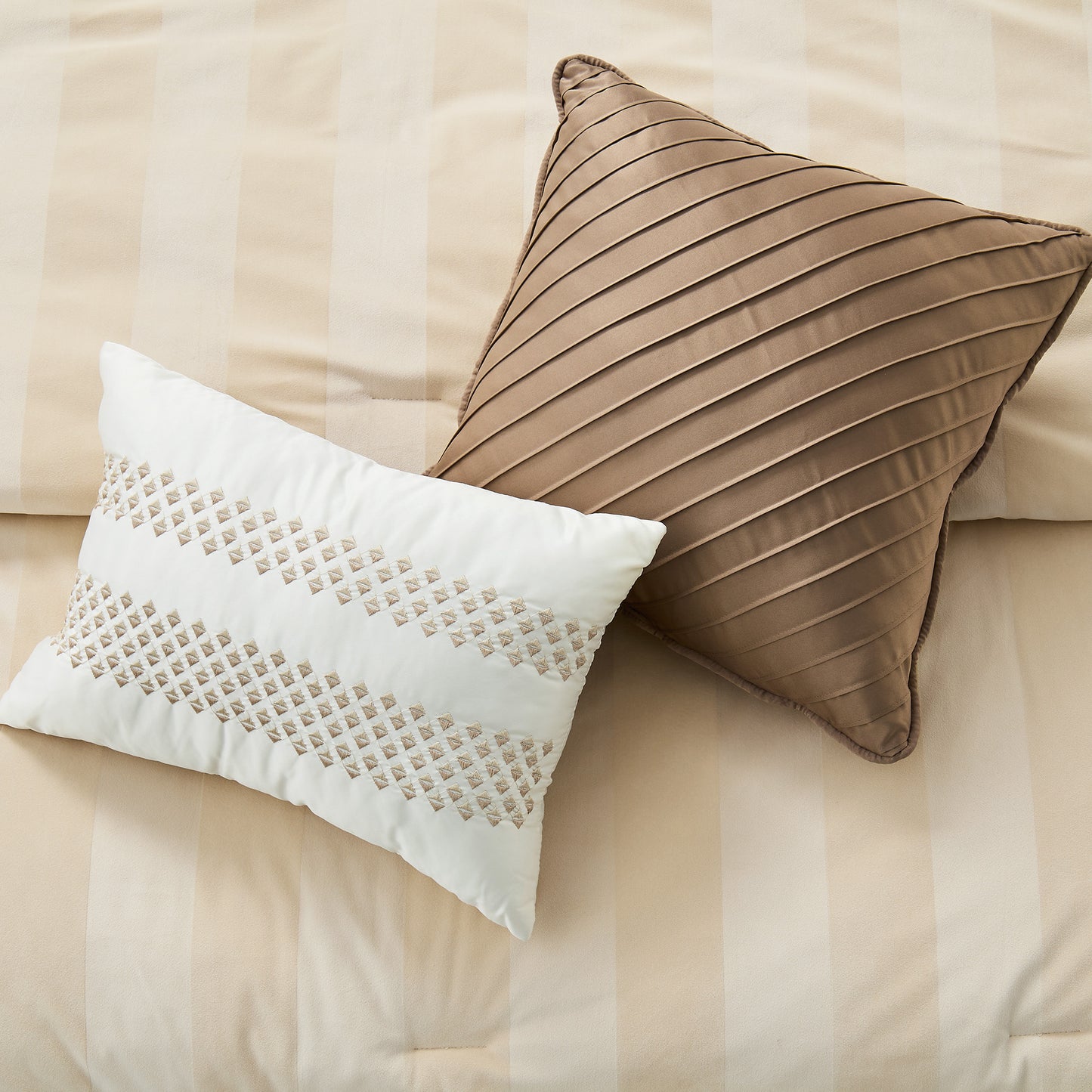 Geneva Comforter Set