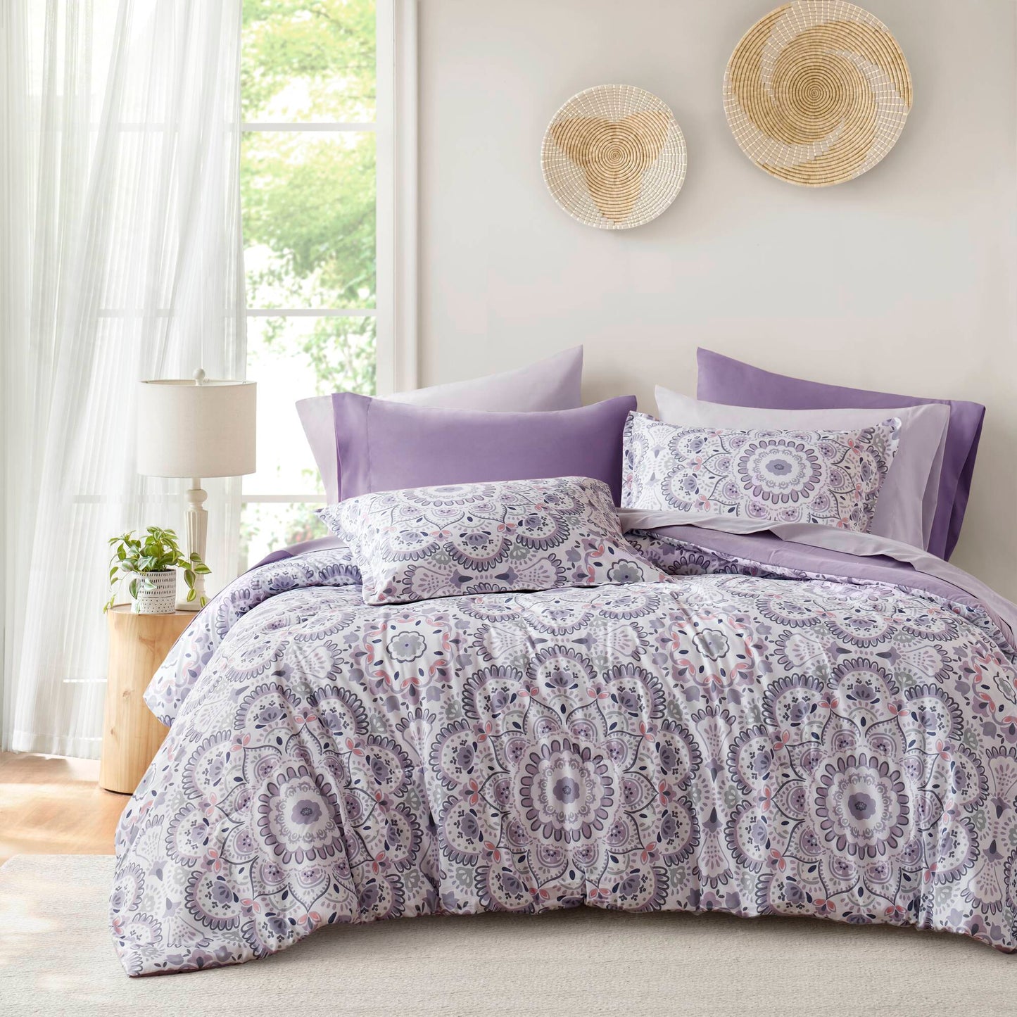Faye Comforter with Sheet Set