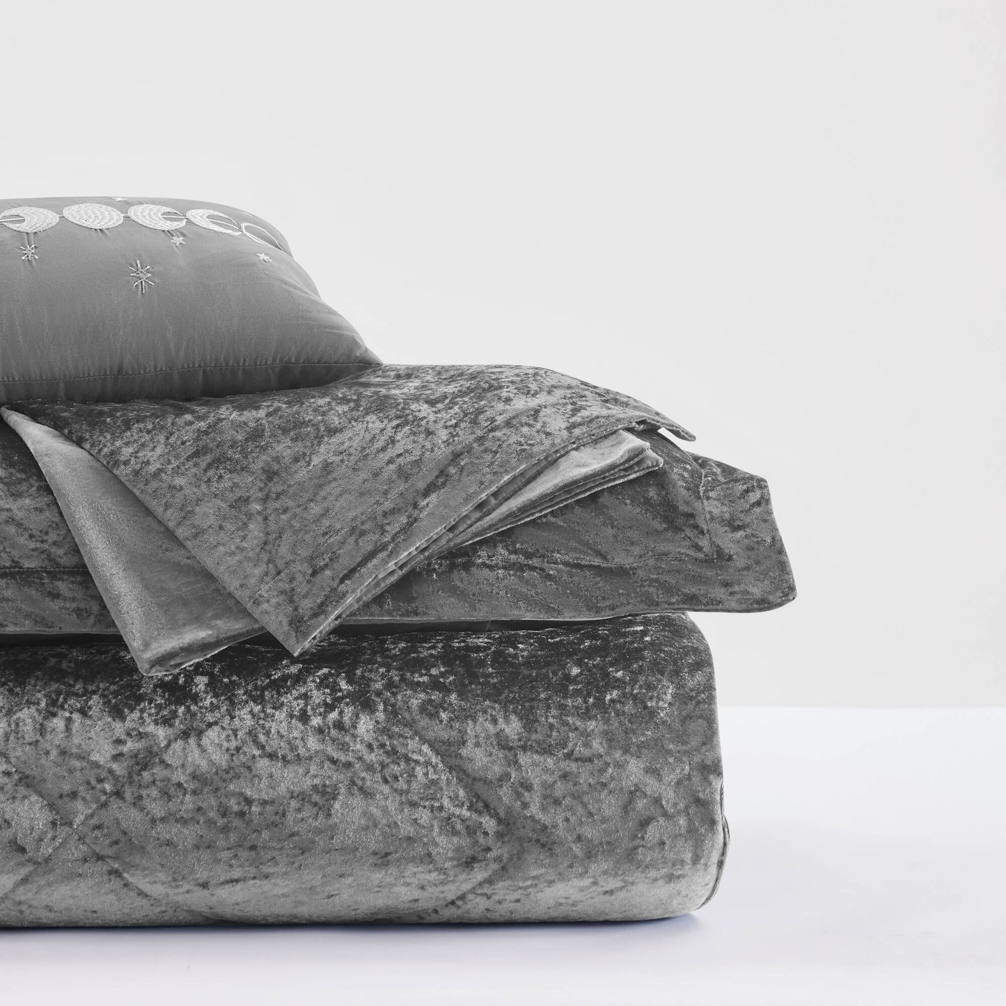 Flora Velvet Comforter Set with Throw Pillow