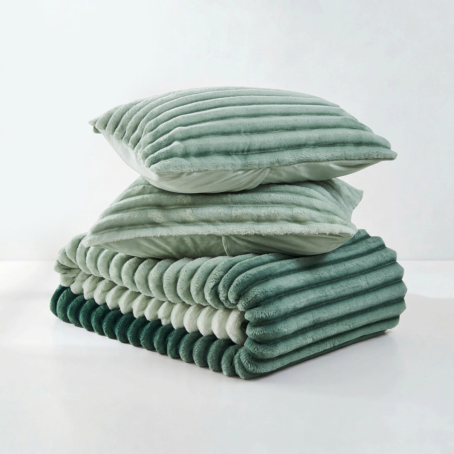 Cord Plush Comforter Set