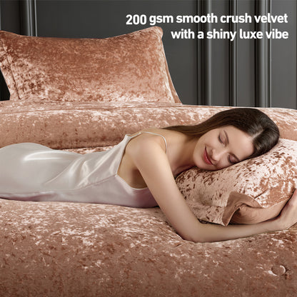 Juliana Velvet Comforter Set