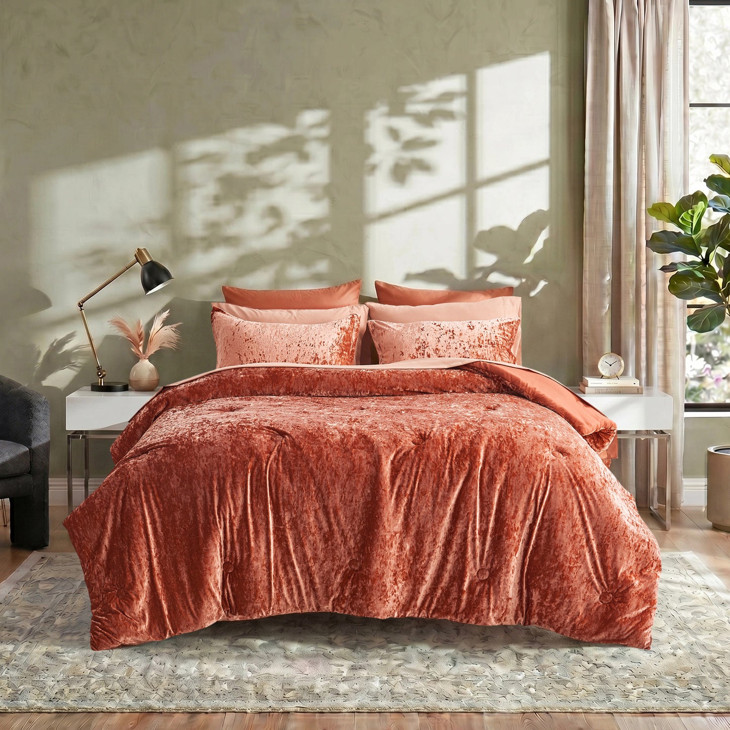 Juliana Comforter Set