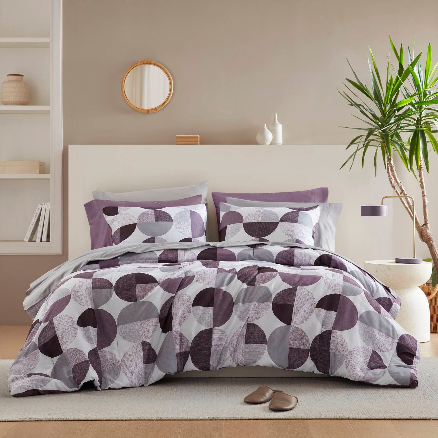 Hazel Comforter Set