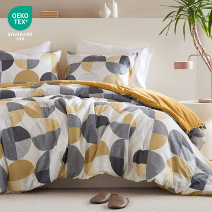 Hazel Comforter Set